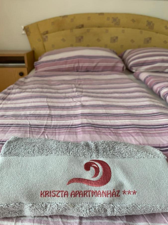 Kriszta Apartmanház Apartman Balatonlelle Kültér fotó